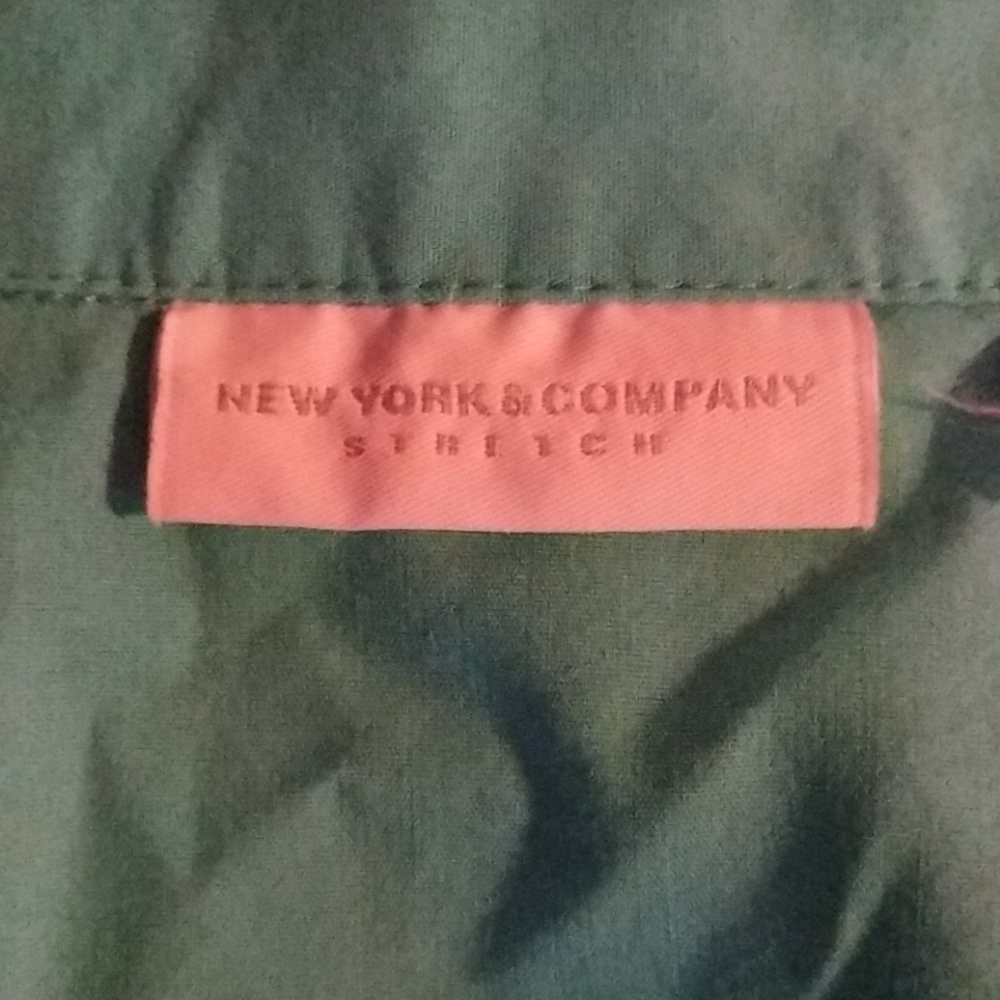 Button front fitted shirt. - Picture 3 of 4